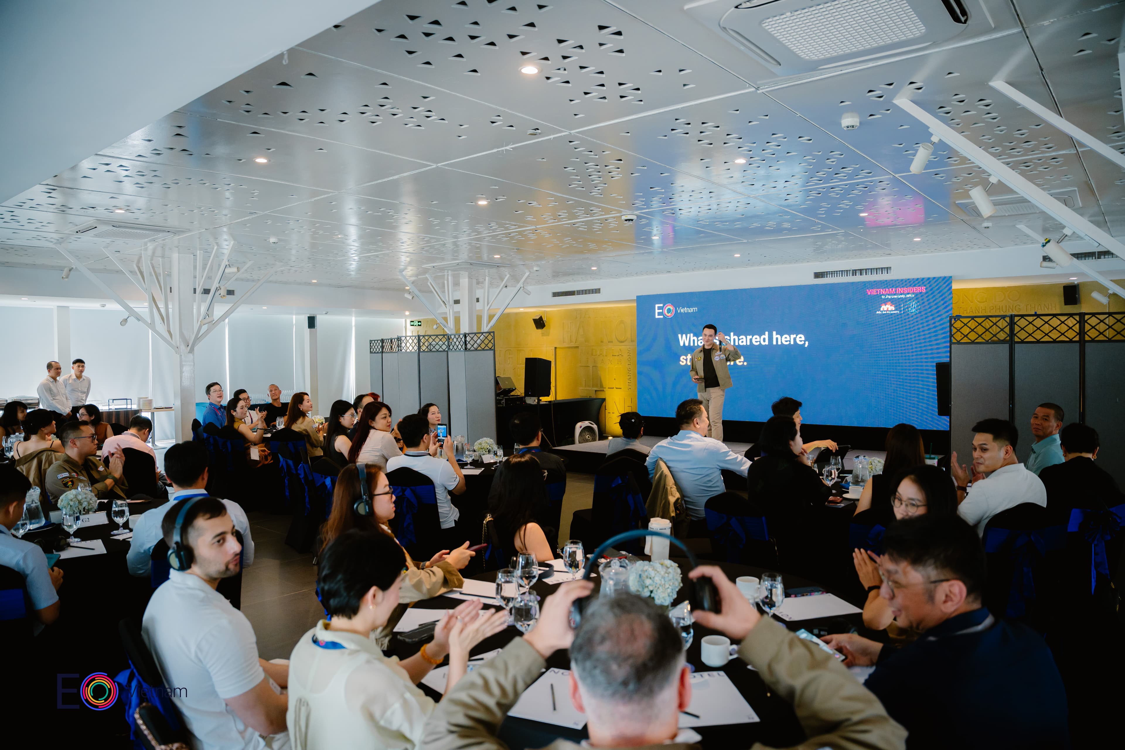 Wide view of the Vietnam Insiders audience at Novotel Thai Ha, Hanoi