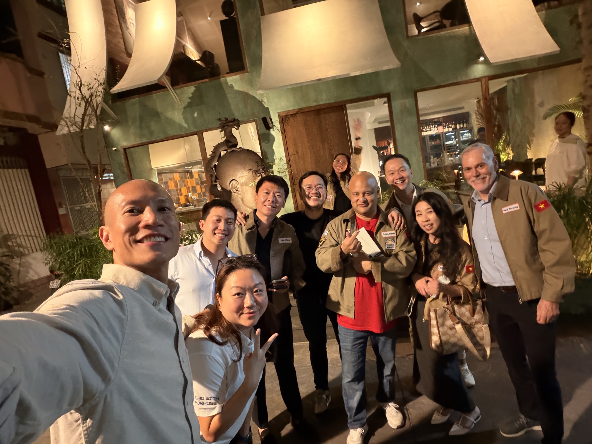 Selfie with the EO Global Board & EO Vietnam Members