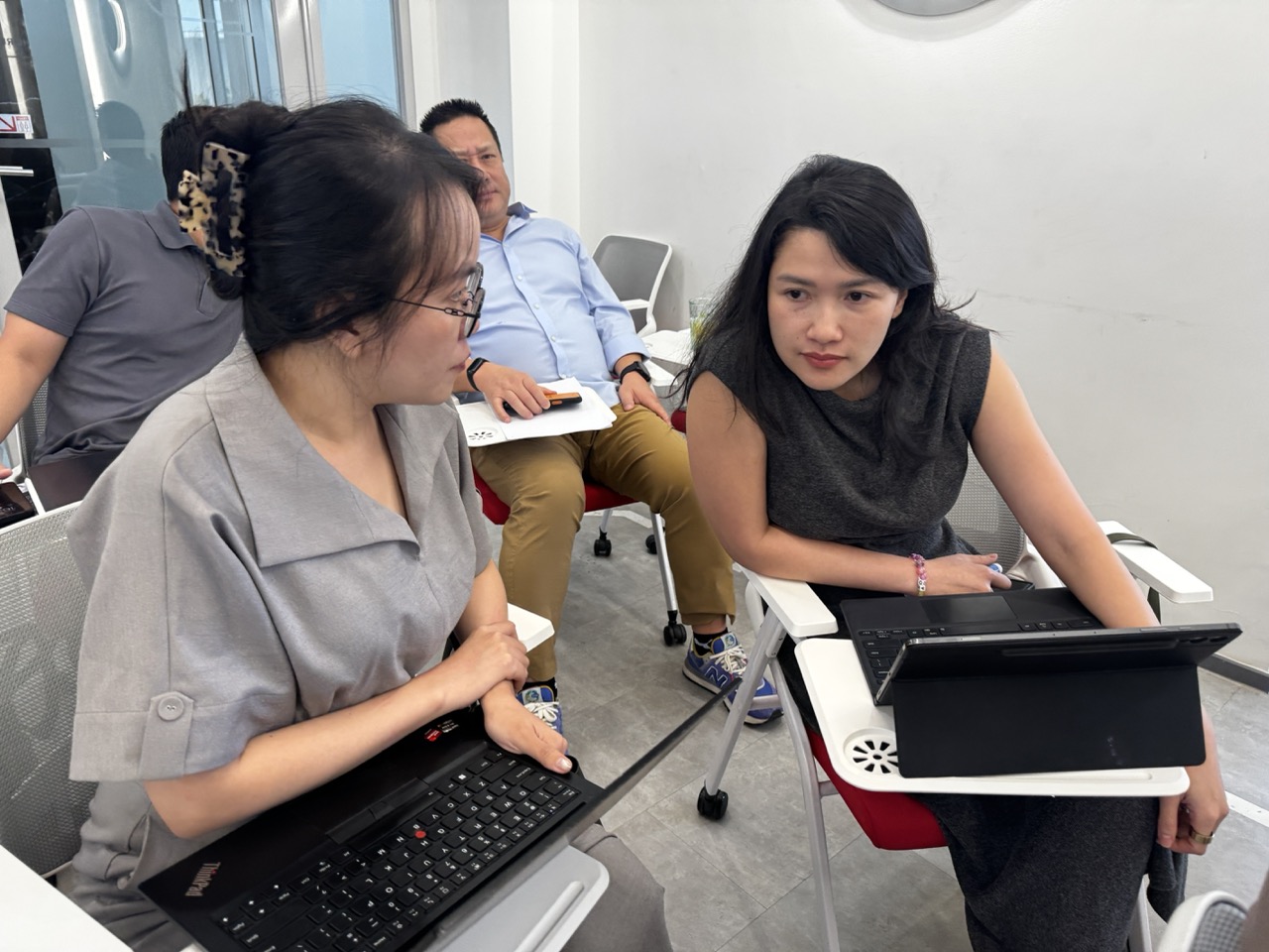 EO Vietnam leaders at Session One of Leadership in the AI Era